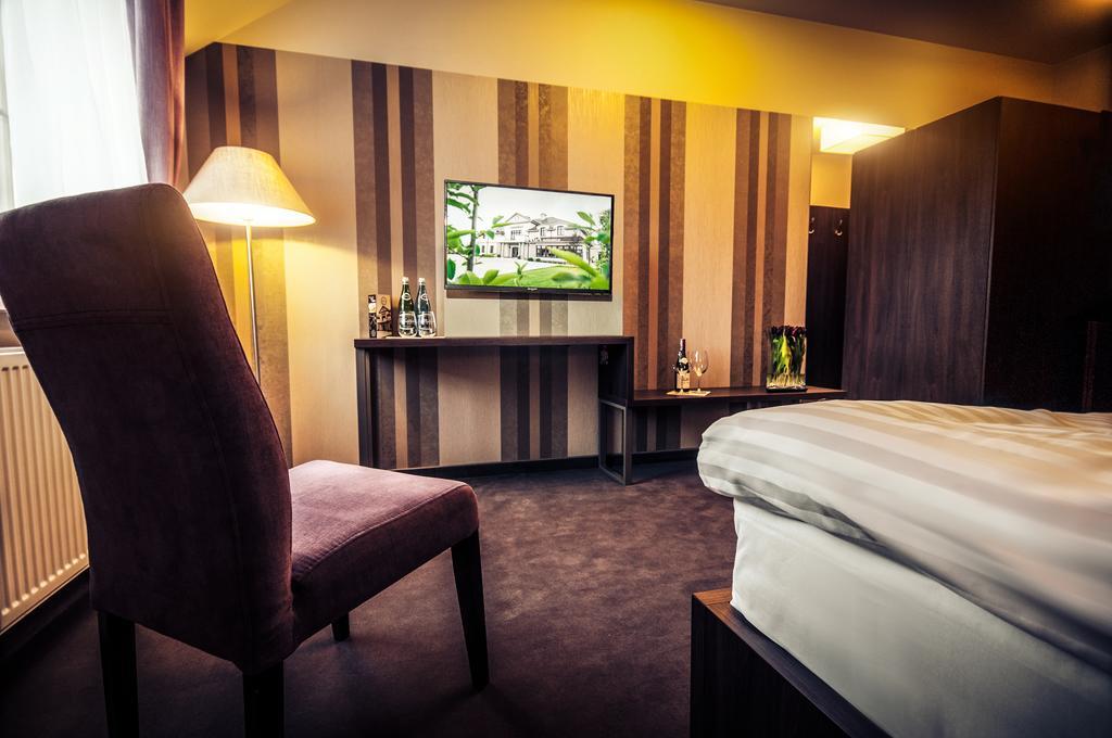 Hotel Figa Plewiska Cameră foto